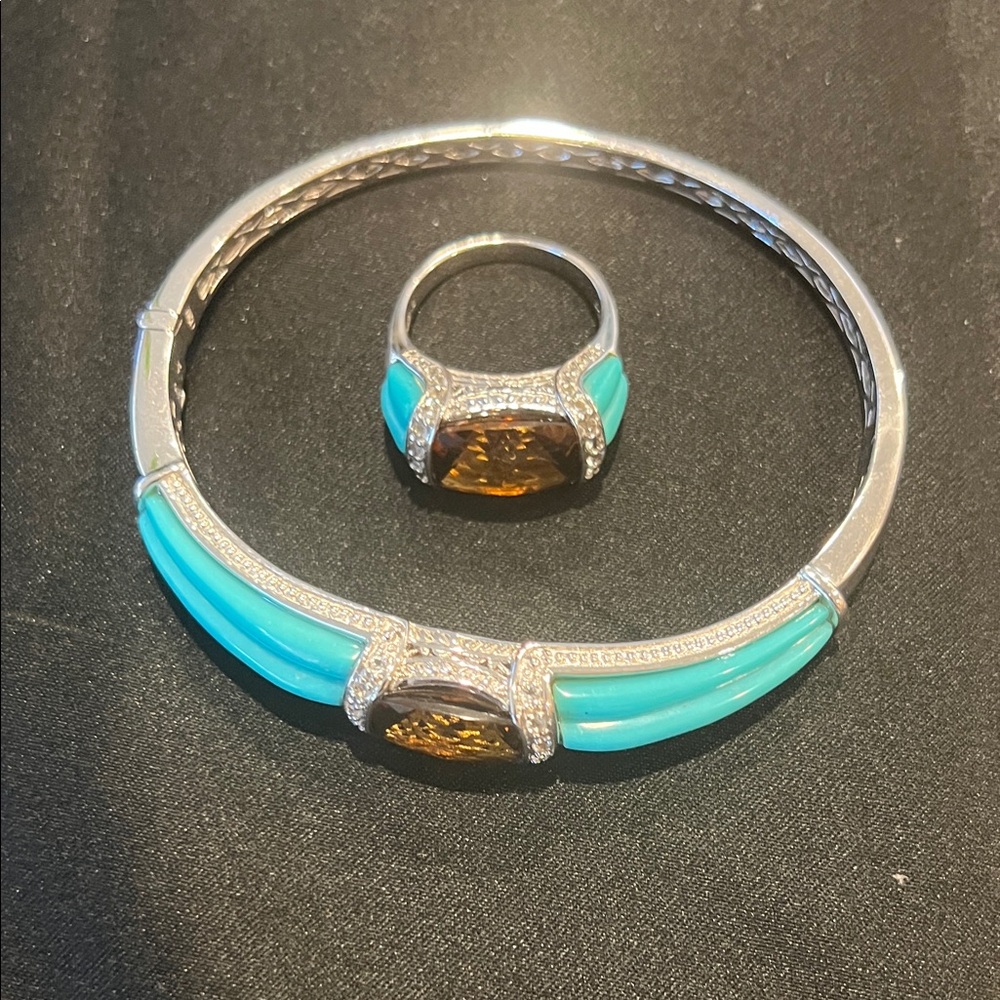 Elegant Silver and Turquoise Jewelry Set